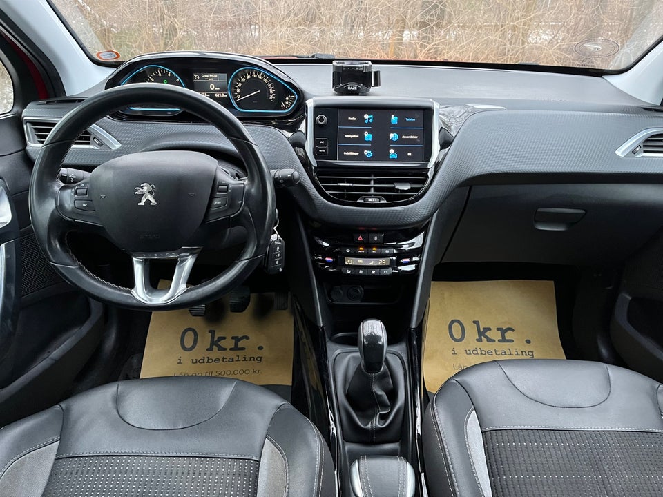 Peugeot 2008 1,2 PureTech 110 Prestige Sky 5d