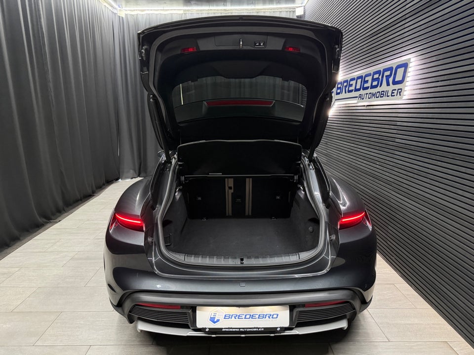 Porsche Taycan 4 Performance+ Cross Turismo 5d
