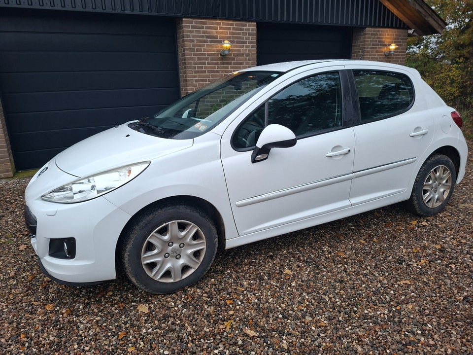 Peugeot 207 1,4 HDi 68 5d