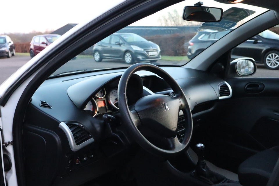 Peugeot 206+ 1,4 Active 5d
