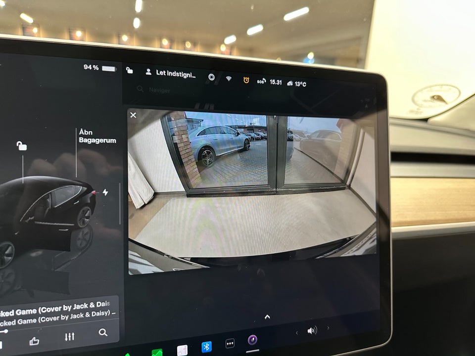 Tesla Model 3 Long Range RWD 4d