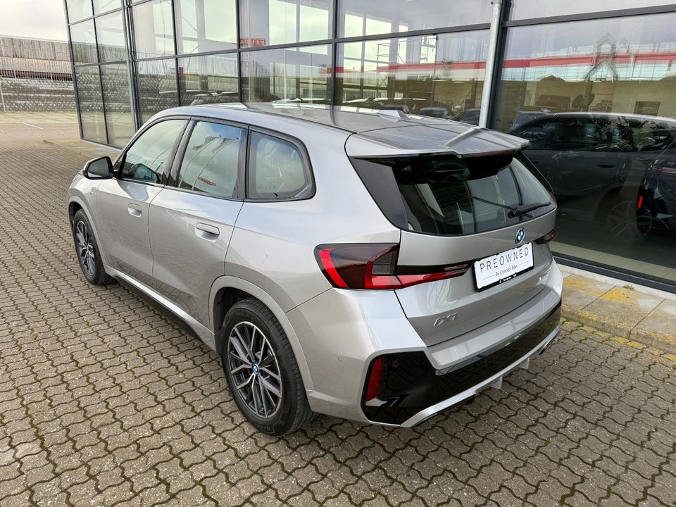 BMW iX1 eDrive20 M-Sport 5d