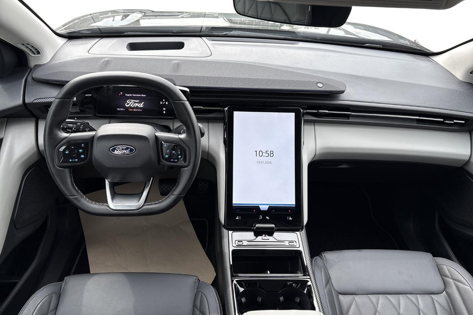 Ford Explorer 77 Premium Extended Range 5d