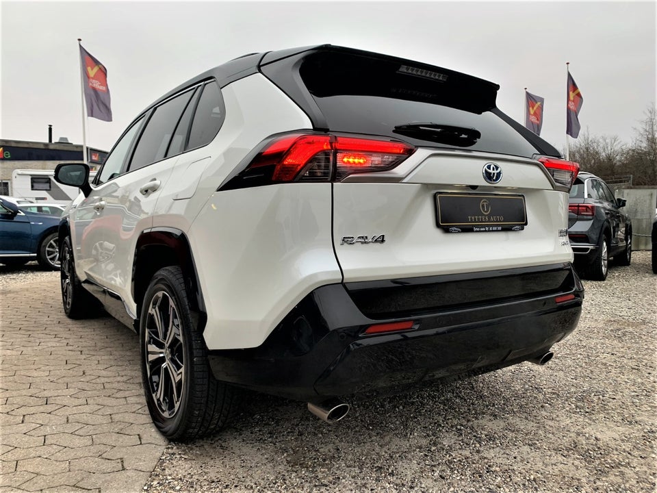Toyota RAV4 2,5 Plug-in Hybrid Executive AWD-i 5d