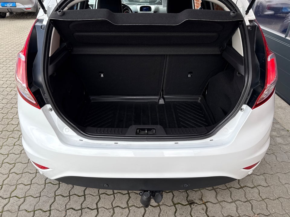 Ford Fiesta 1,0 EcoBoost Titanium 5d