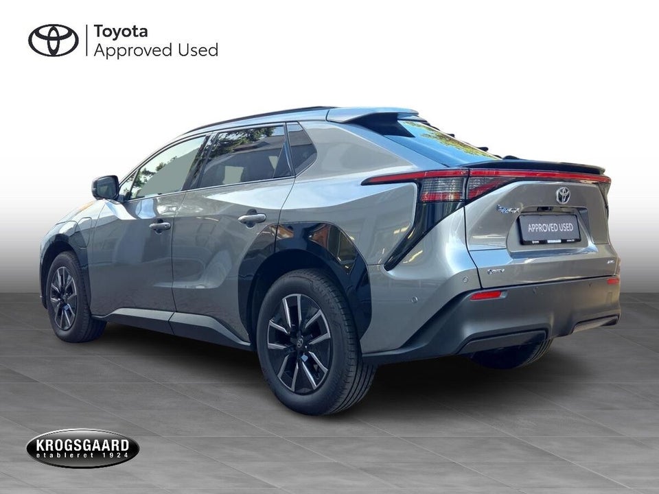 Toyota bZ4X 73 Executive AWD 5d
