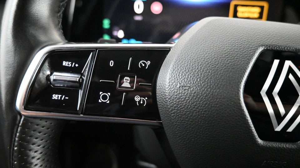 Renault Megane E-Tech 60 Iconic 5d