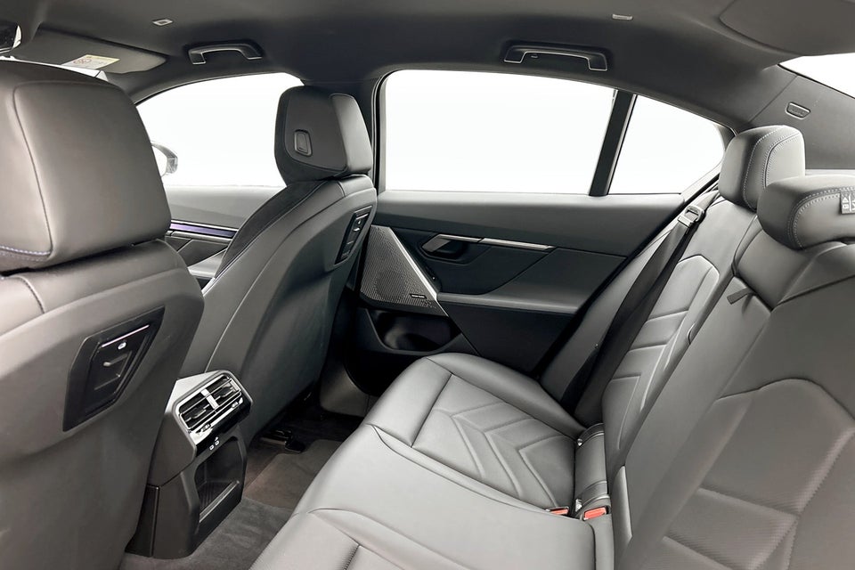 BMW i5 eDrive40 M-Sport 4d