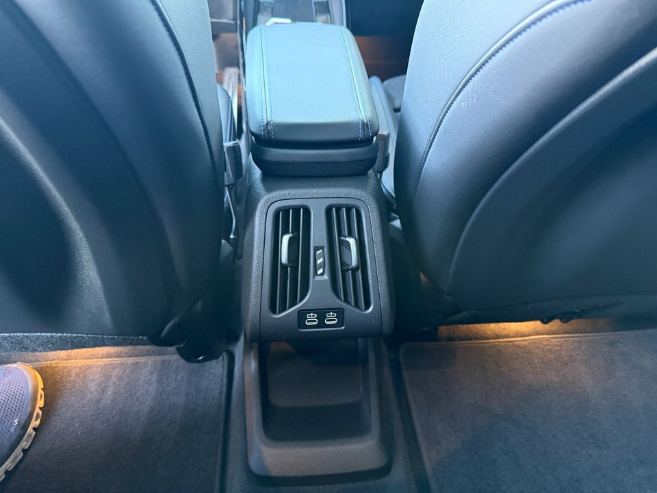 BMW iX1 eDrive20 M-Sport 5d