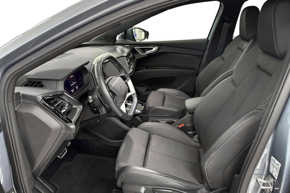 Audi Q4 e-tron 40 Attitude 5d