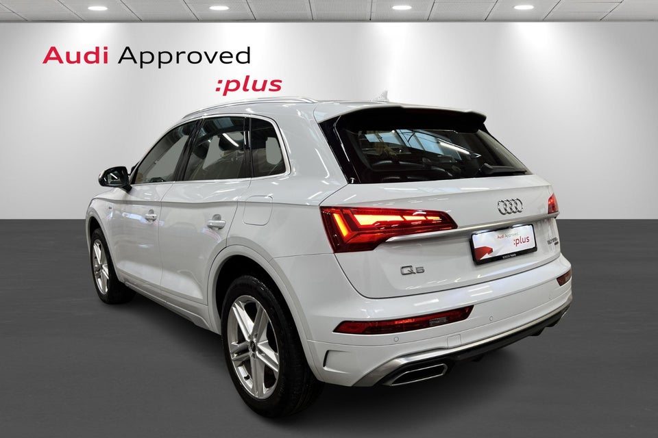 Audi Q5 50 TFSi e S-line quattro S-tr. 5d