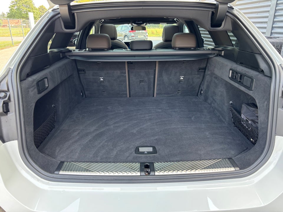 BMW i5 eDrive40 Touring M-Sport 5d