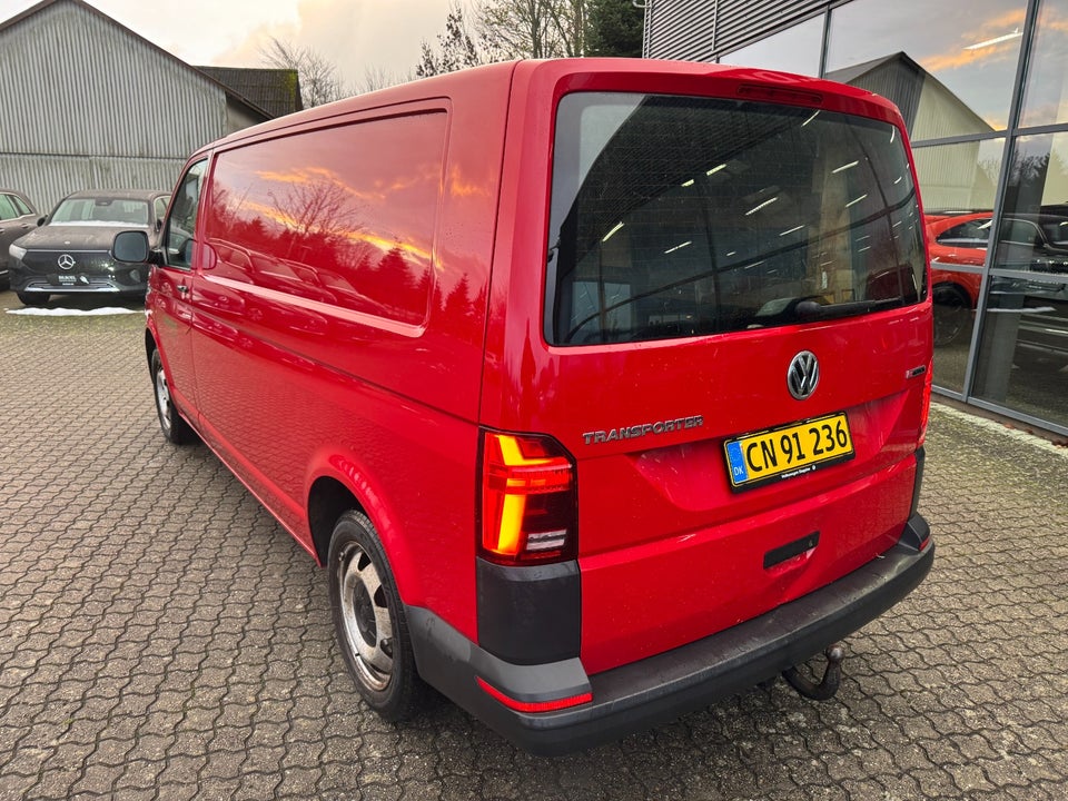 VW Transporter 2,0 TDi 150 Kassevogn 4Motion lang
