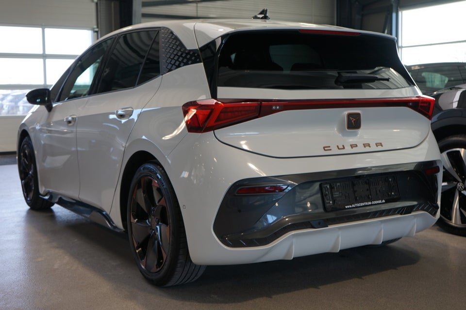 Cupra Born 77 e-Boost 5d