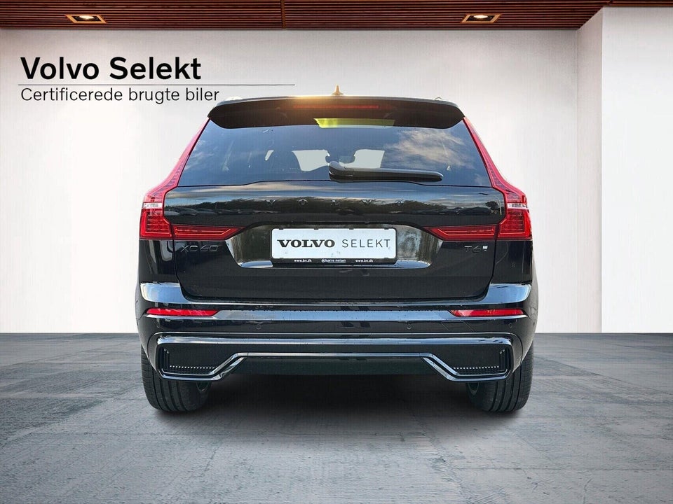 Volvo XC60 2,0 T6 ReCharge Black Edition aut. AWD 5d