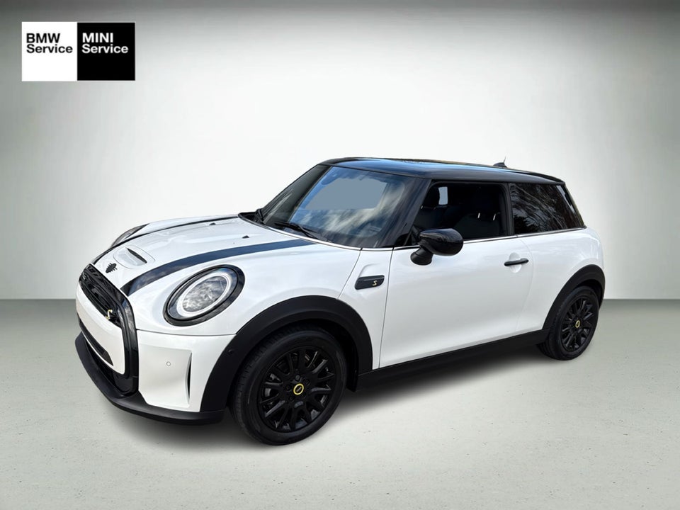 MINI Cooper SE Classic Trim 3d
