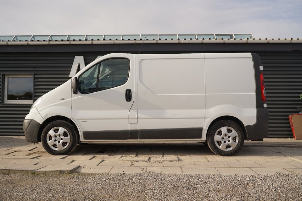 Opel Vivaro 2,0 CDTi 114 Van L1H1 eco 4d