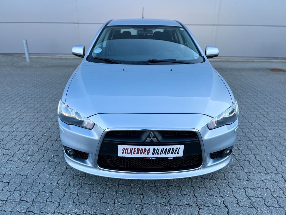 Mitsubishi Lancer 1,8 Instyle SportBack 5d