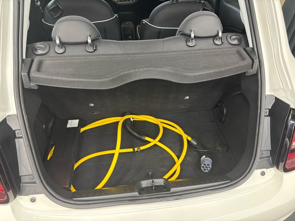 Fiat 500e 42 Icon 3d