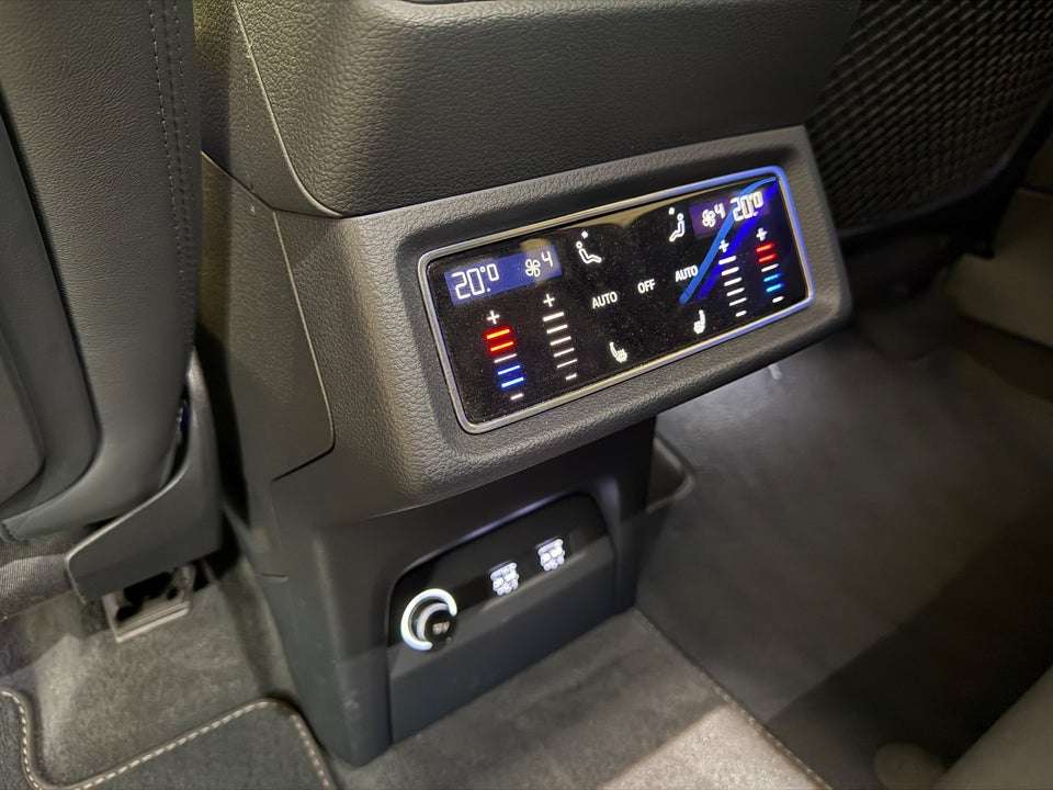 Audi e-tron 50 S-line quattro 5d