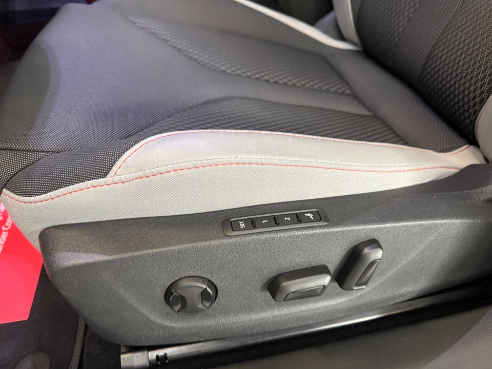 Skoda Elroq 85 iV Lodge 5d