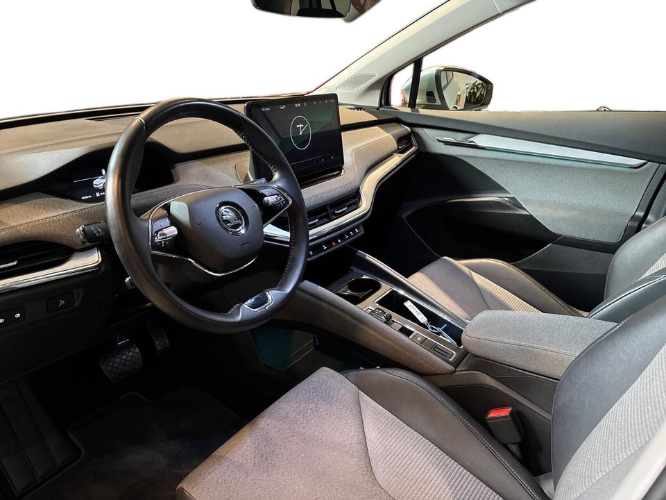 Skoda Enyaq 60 iV Loft 5d
