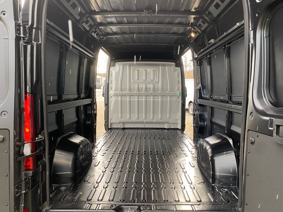 Fiat Ducato 35 Maxi 2,2 MJT 140 Kassevogn L3H2 Pro