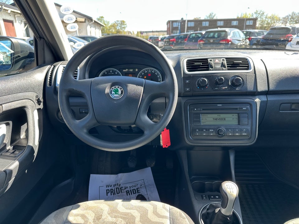 Skoda Fabia 1,4 16V Ambiente Combi 5d
