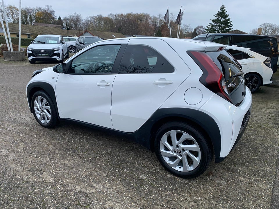 Toyota Aygo X 1,0 Active 5d