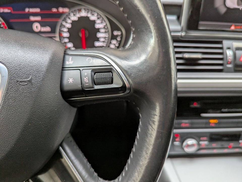 Audi A6 3,0 TDi 218 quattro S-tr. 4d