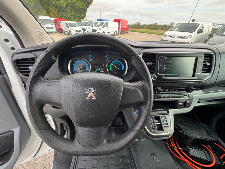 Peugeot e-Expert 75 L2 Plus Van