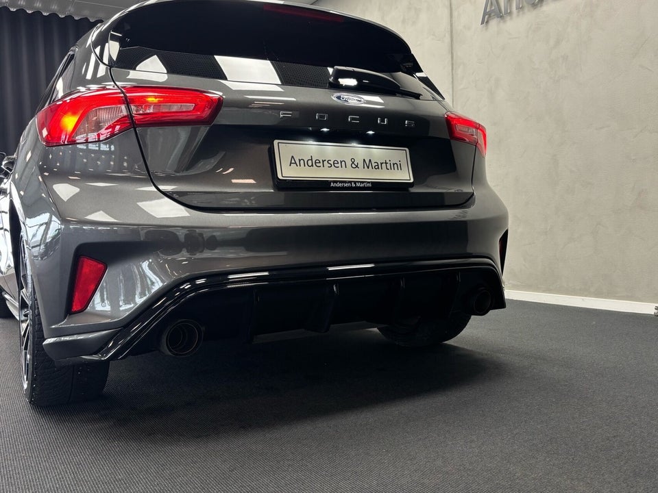 Ford Focus 1,0 EcoBoost ST-Line 5d