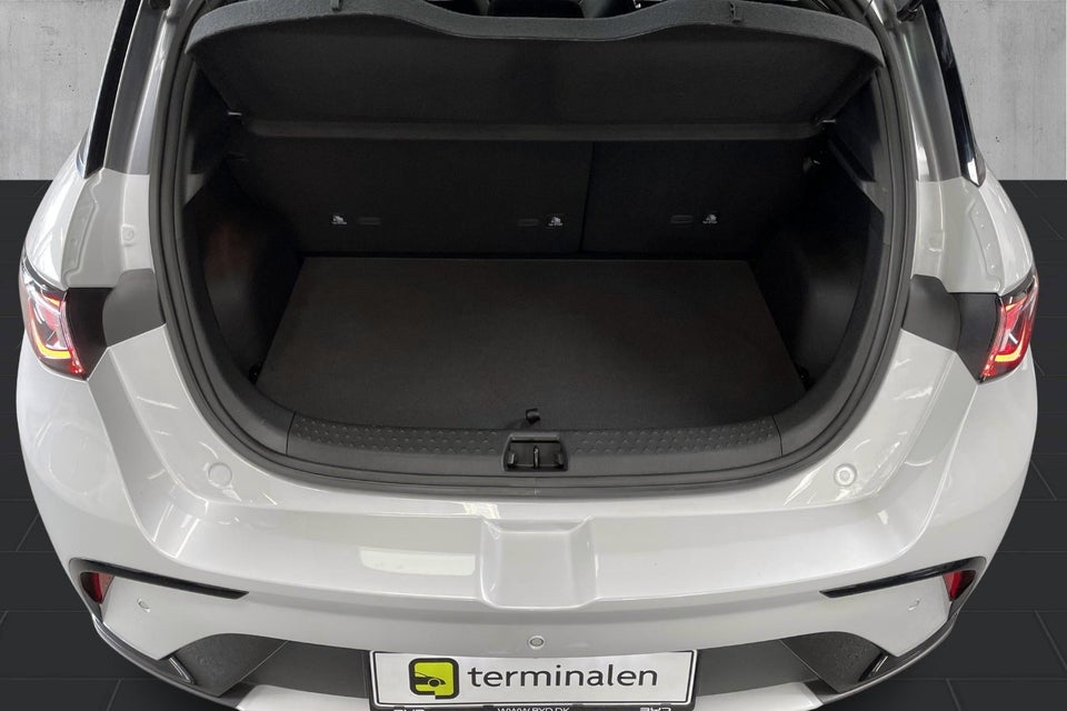 BYD Dolphin 60 Design 5d