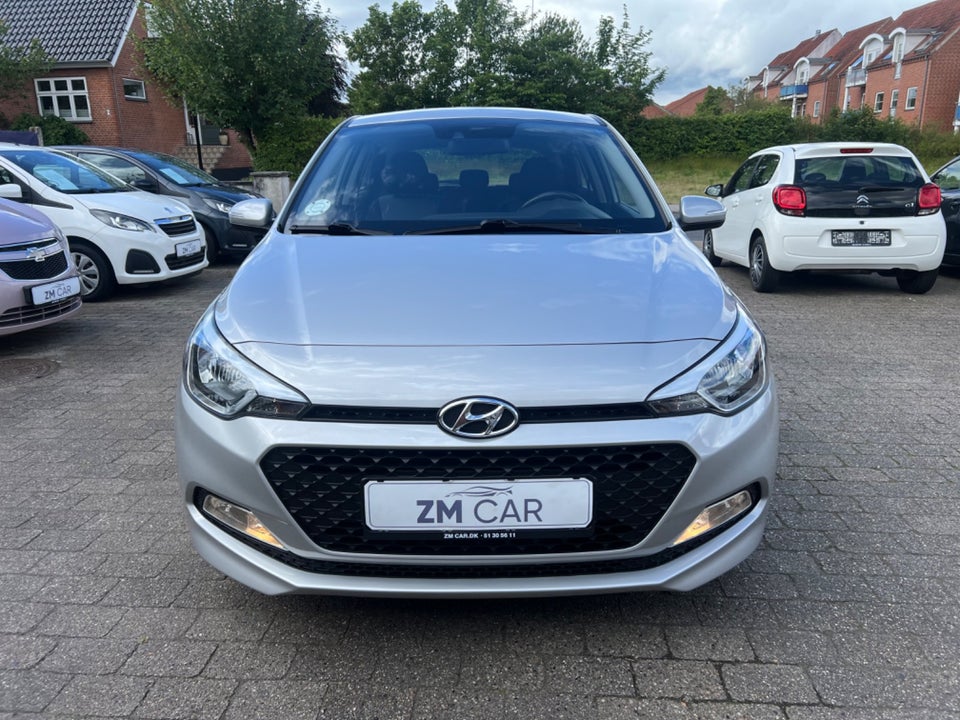 Hyundai i20 1,25 Vision 5d