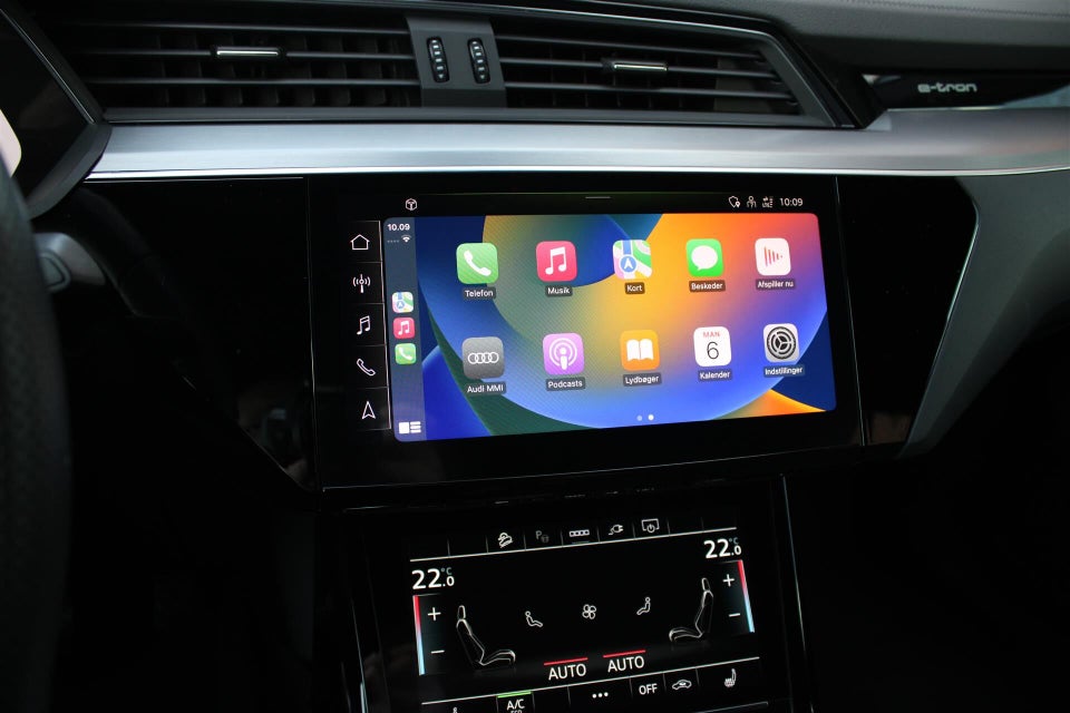 Audi e-tron 55 S-line Sportback quattro 5d