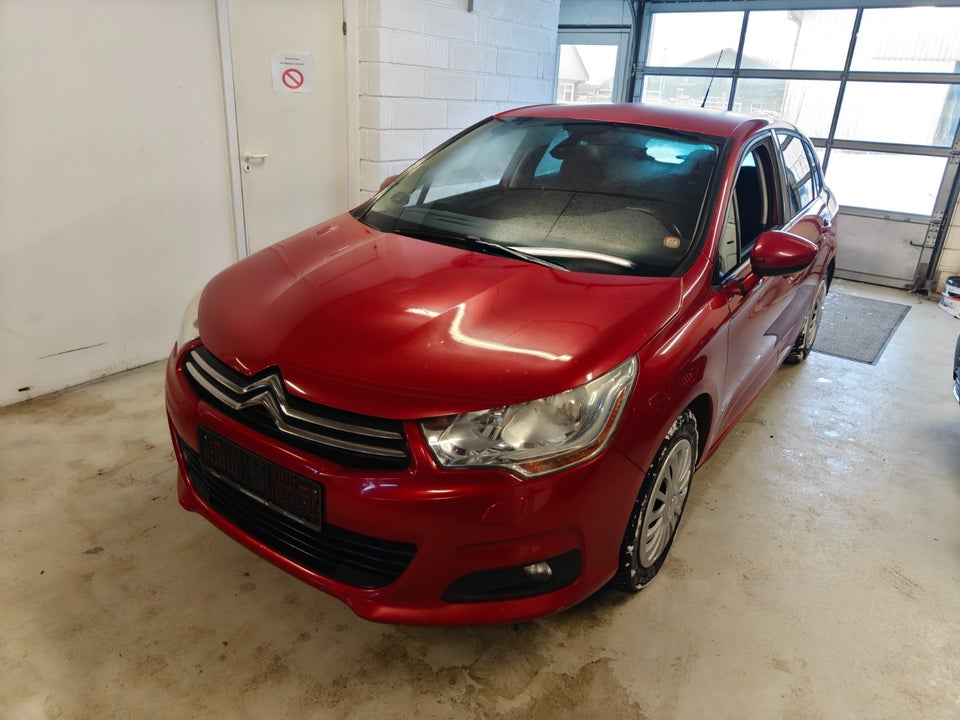Citroën C4 1,6 HDi 90 Attraction 5d