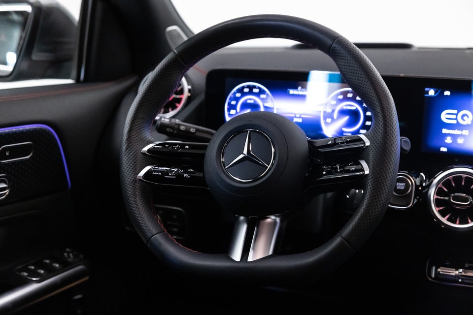 Mercedes EQA250+ AMG Premium 5d