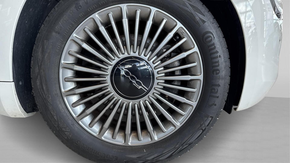Fiat 500e 42 Icon 3d