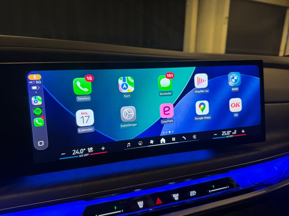 BMW i7 xDrive60 M-Sport 4d