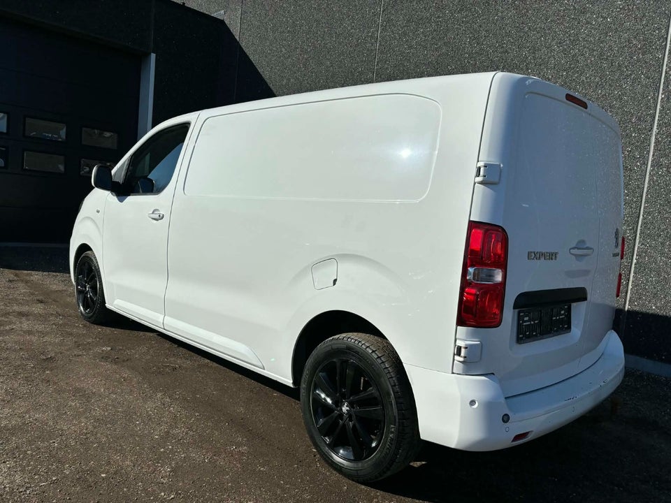 Peugeot Expert 2,0 BlueHDi 177 L2 Sport EAT8 Van