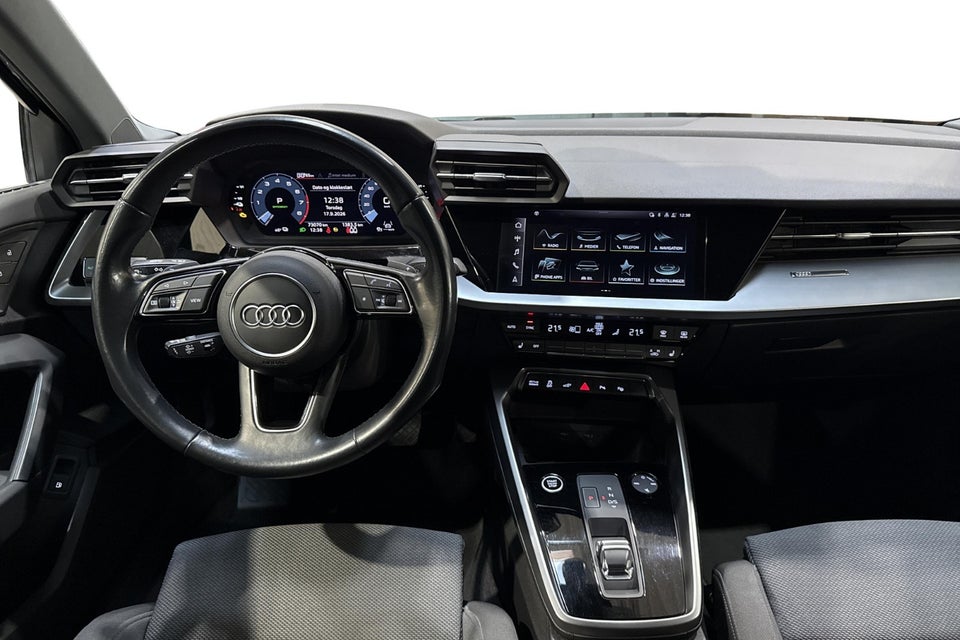 Audi A3 40 TFSi e Prestige Sportback S-tr. 5d