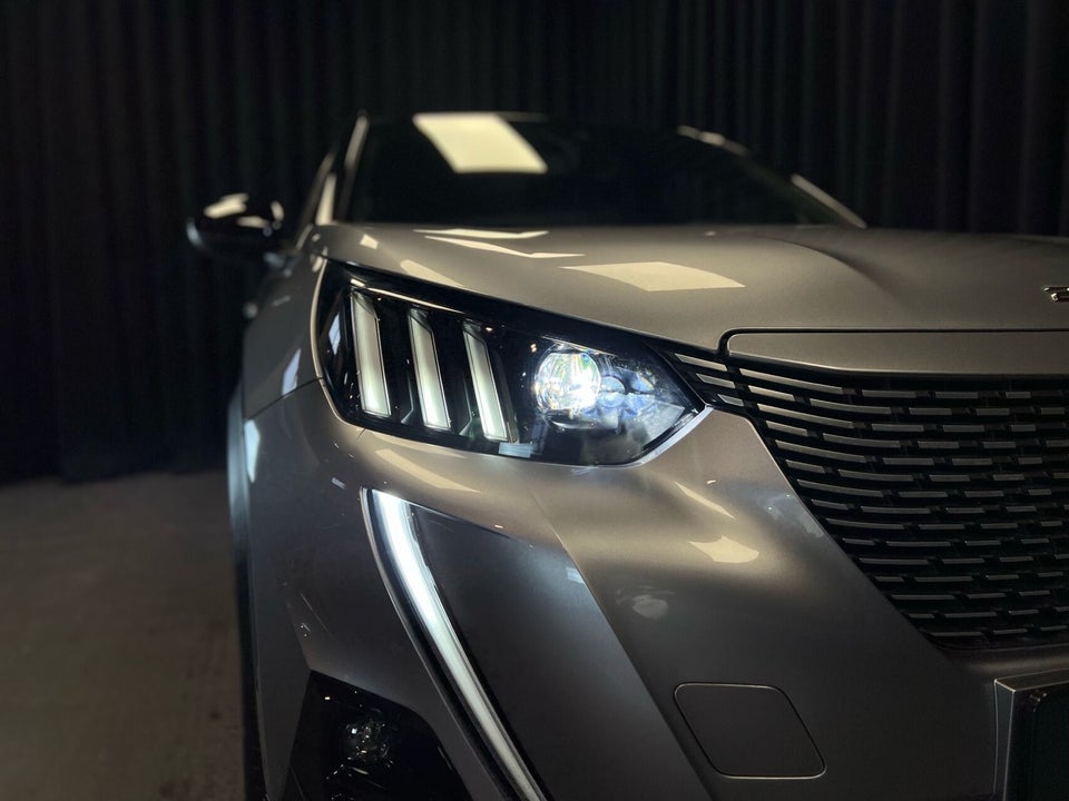 Peugeot e-2008 50 GT 5d