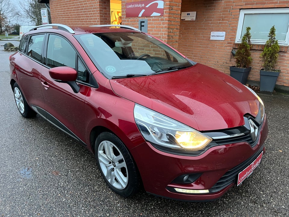 Renault Clio IV 1,5 dCi 90 Zen Sport Tourer 5d