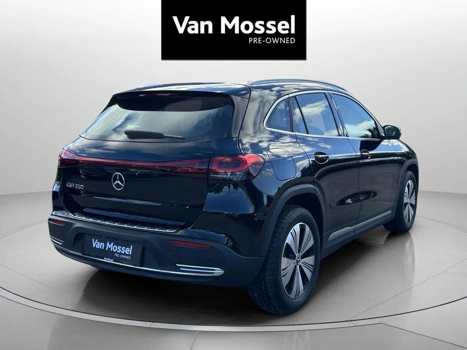 Mercedes EQA250 Progressive 5d
