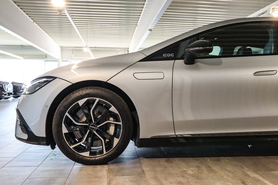 Mercedes EQE350+ AMG Line 4d