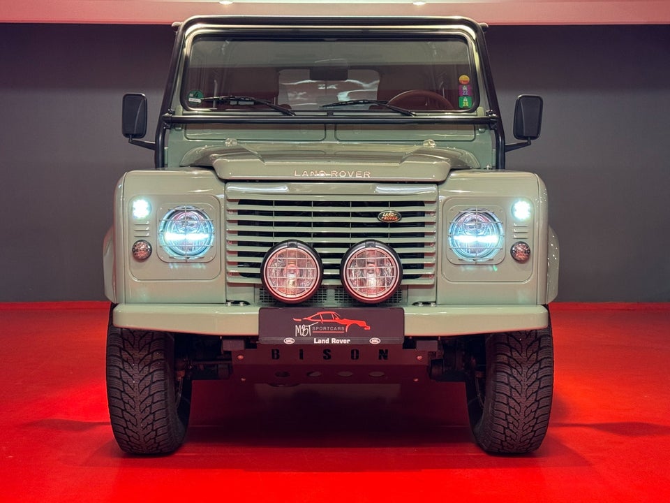 Land Rover Defender 90 2,5 TD5 5d