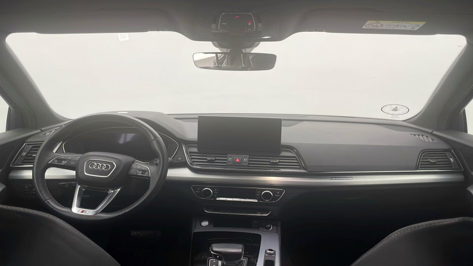 Audi Q5 55 TFSi e S-line quattro S-tr. 5d