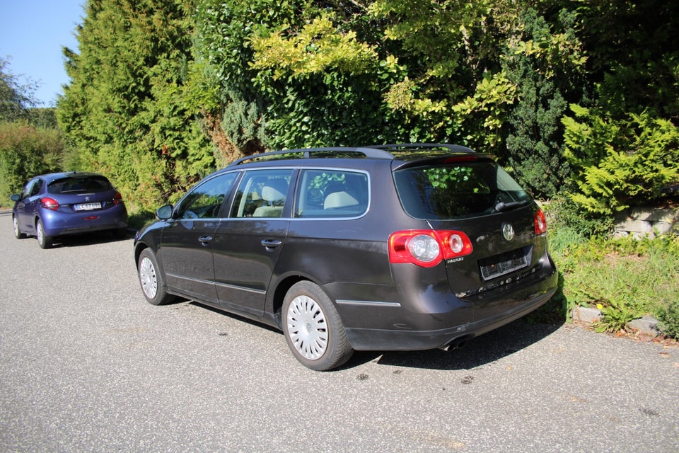 VW Passat 2,0 TDi 140 Comfortline Variant DSG 5d