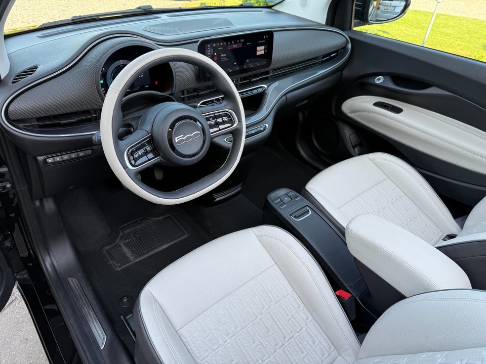 Fiat 500e 42 la Prima Cabrio 2d