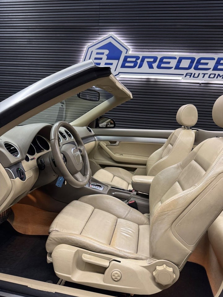 Audi A4 3,0 TDi Cabriolet quattro Tiptr. 2d